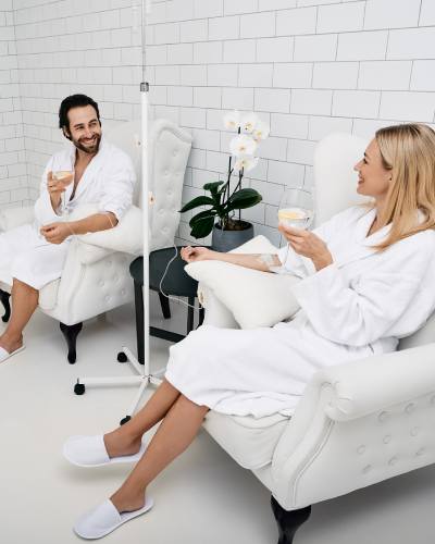 Welcome New Patients to Renew IV Vitamin Therapy in Burnaby, BC